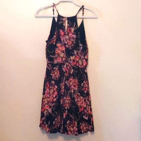 Sundress Floral Knee-length Lined Size Medium - Picture 6 of 11